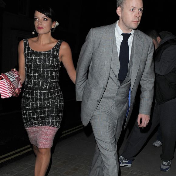 Lily Allen et son mari Sam Cooper arrivant à une soirée à la Chiltern Firehouse à Londres le 16 février 2014.