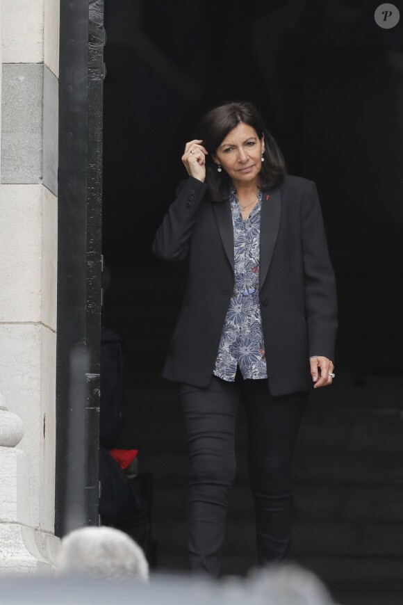 Anne Hidalgo, maire de Paris - Obsèques de Christophe Michel (mari de JL Romero) au crématorium du cimetière du Père Lachaise à Paris le 6 juin 2018.