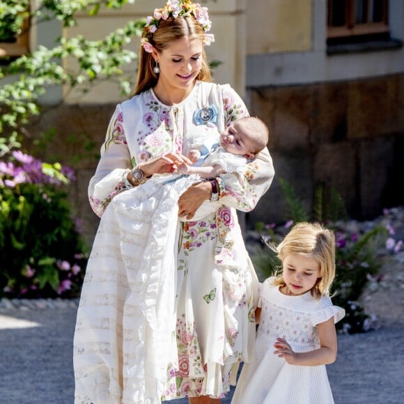 La princesse Madeleine de Suède en compagnie de ses enfants, la princesse Leonore et la princesse Adrienne - Baptême de la princesse Adrienne de Suède à Stockholm au palais de Drottningholm en Suède le 8 juin 2018