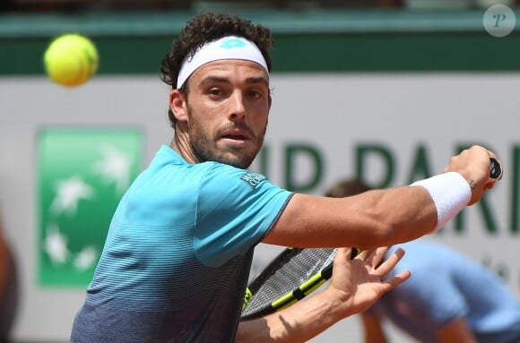 Marco Cecchinato lors de sa demi-finale contre Dominic Thiem à Roland-Garros le 8 juin 2018.