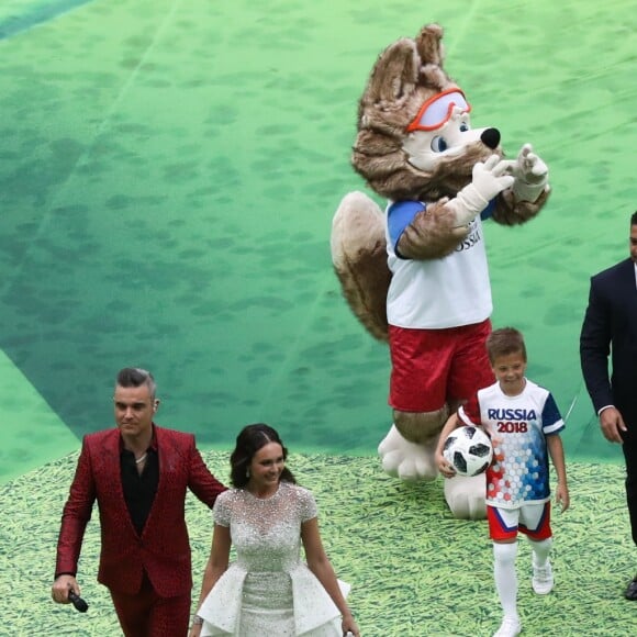 Robbie Williams - Cérémonie et match d'ouverture de la coupe du monde de football 2018 au Complexe olympique Loujniki à Moscou le 14 juin 2018.