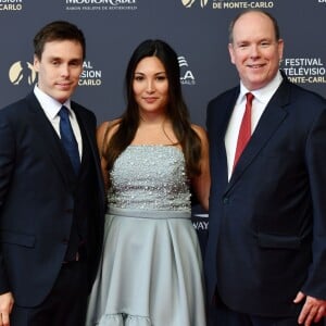 Louis Ducruet, sa fiancée Marie Chevallier et le prince Albert II de Monaco - Soirée d'ouverture du 58e festival de Télévision de Monte-Carlo au Grimaldi Forum à Monaco le 15 juin 2018. © Bruno Bebert / Bestimage