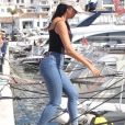 Cristiano Ronaldo et sa compagne Georgina Rodriguez montent à bord d'un yacht à Marbella en Espagne le 1er juin 2018.