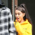 Ariana Grande et son compagnon Pete Davidson se promènent à New York le 20 juin 2018.