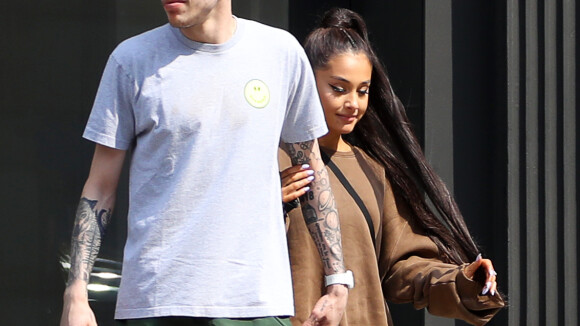 Ariana Grande : Son chéri confirme les fiançailles... Bientôt l'emménagement ?