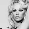 Pamela Anderson pose pour la campagne publicitaire de la marque de lingerie "Coco de Mer". Londres, le 6 décembre 2017.