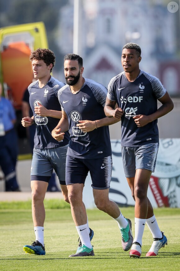 Benjamin Pavard, Adil Rami et Presnel Kimpembe - Entrainement de l'equipe de France de football lors de la coupe du monde au stade Glebovets à Istra, Russie, le 18 juin 2018. La France jouera son prochain match de pool le jeudi 21 contre le Pérou. © Cyril Moreau/Bestimage