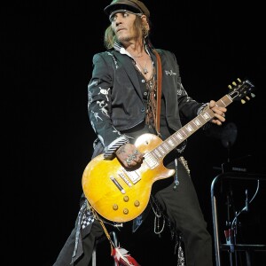 Johnny Depp et son groupe "Hollywood Vampires" en concert à la SSE Arena à Londres, le 20 juin 2018.