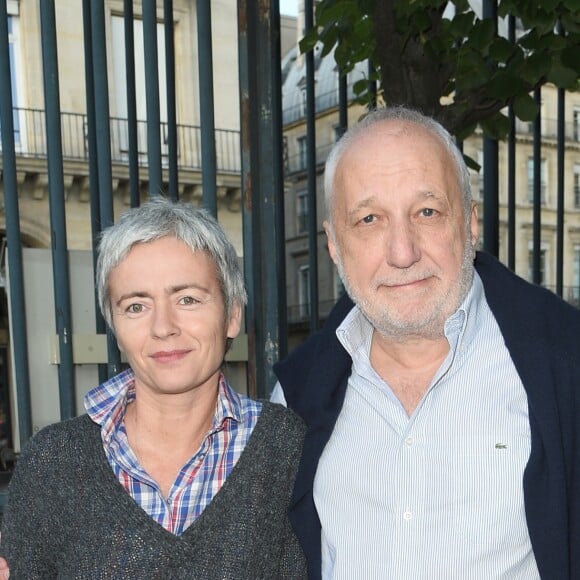 François Berléand et sa compagne Alexia Stresi - Soirée d'inauguration de la 35ème fête foraine des Tuileries au Jardin des Tuileries à Paris, le 22 juin 2018. © Coadic Guirec/Baldini/Bestimage