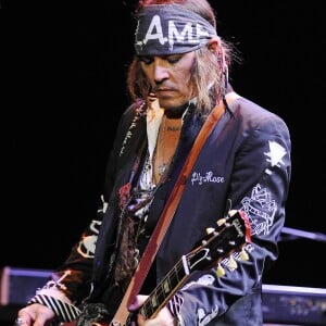 Johnny Depp et son groupe "Hollywood Vampires" en concert à la SSE Arena à Londres, le 20 juin 2018.