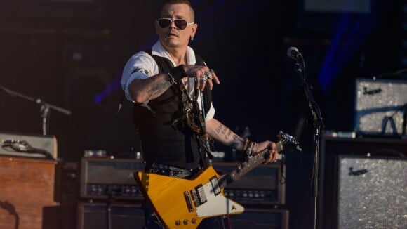 Johnny Depp : Très aminci mais superstar rock au Hellfest 2018