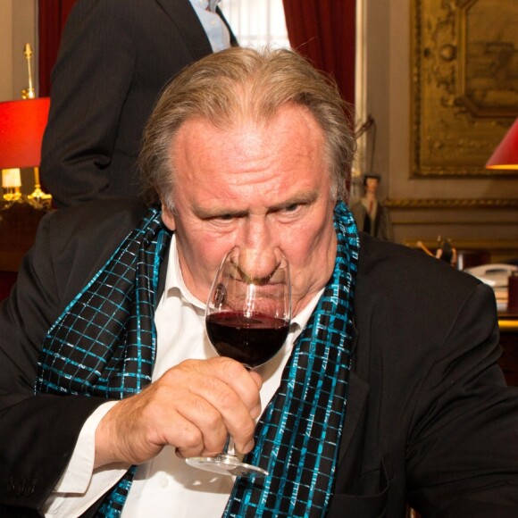 Gérard Depardieu lors d'une cérémonie à l'hôtel de Ville de Bruxelles, honorant sa carrière cinématographique, dans le cadre du Brussels International Film Festival de Bruxelles (BRIFF), le 25 juin 2018.