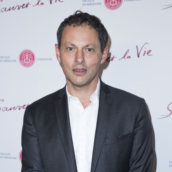 Exclusif - Marc-Olivier Fogiel lors du dîner caritatif "Sauver la vie" au profit de la Fondation Descartes, au Pavillon Ledoyen. Paris, le 23 novembre 2017. © Olivier Borde/Bestimage