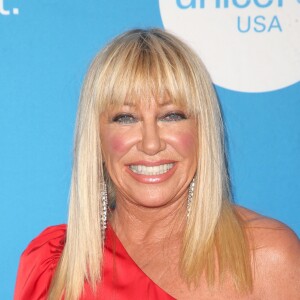 Beverly Hills, CA - Suzanne Somers at the Seventh Biennial UNICEF Ball Los Angeles at The Beverly Wilshire Hotel in Beverly Hills, California. Suzanne Somers - Les célébrités posent lors du photocall de la soirée du bal de l'UNICEF à l'hôtel Wilshire de Beverly Hills le 14 avril 2018.  Celebrities at the Seventh Biennial UNICEF Ball Los Angeles at The Beverly Wilshire Four Seasons Hotel in Beverly Hills, California April 14th, 2018.14/04/2018 - Los Angeles