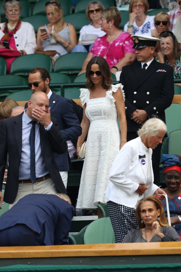 Pippa Middleton et son frère James ont assisté au tournoi de tennis de Wimbledon, à Londres, le 5 juillet 2018