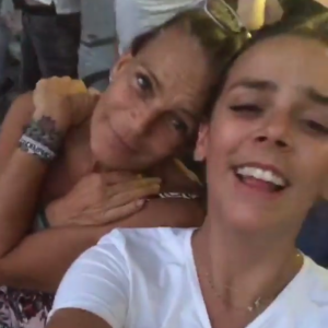 Pauline Ducruet et sa mère, la princesse Stéphanie de Monaco, assistent au concert d'Ed Sheeran au Stade de France. Saint-Denis, le 6 juillet 2018.