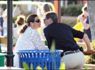 Pierce Brosnan est amoureux de sa femme... comme au premier jour ! Regardez !