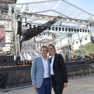 Exclusif - Laurence Ferrari et son mari Renaud Capuçon - Grand concert de l'Orchestre National de France au Champs de Mars présenté par Stéphane Bern sur France 2 pour célébrer la Fête Nationale à Paris le 14 juillet 2017 © Giancarlo Gorassini / Pierre Perusseau / Veeren / Bestimage