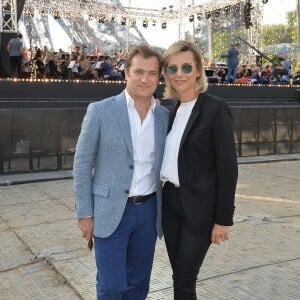 Exclusif - Laurence Ferrari et son mari Renaud Capuçon - Grand concert de l'Orchestre National de France au Champs de Mars présenté par Stéphane Bern sur France 2 pour célébrer la Fête Nationale à Paris le 14 juillet 2017 © Giancarlo Gorassini / Pierre Perusseau / Veeren / Bestimage