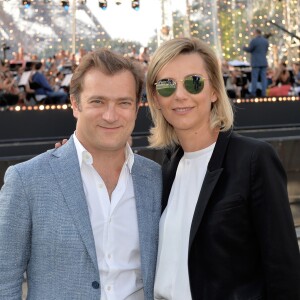 Exclusif - Laurence Ferrari et son mari Renaud Capuçon - Grand concert de l'Orchestre National de France au Champs de Mars présenté par Stéphane Bern sur France 2 pour célébrer la Fête Nationale à Paris le 14 juillet 2017 © Giancarlo Gorassini / Pierre Perusseau / Veeren / Bestimage