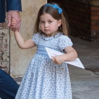 Charlotte de Cambridge: À 3 ans, elle casse les photographes au baptême de Louis