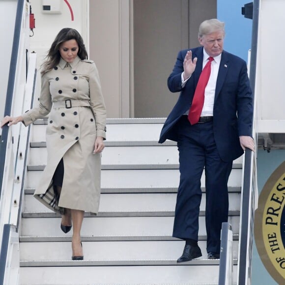 Le président des Etats-Unis Donald Trump et sa femme Melania à leur arrivée à la base aérienne de Melsbroek en vue du sommet de l'OTAN. Le 10 juillet 2018