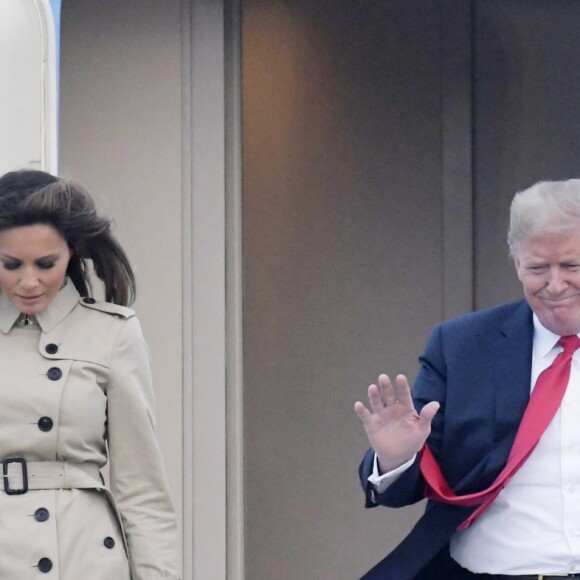 Le président des Etats-Unis Donald Trump et sa femme Melania à leur arrivée à la base aérienne de Melsbroek en vue du sommet de l'OTAN. Le 10 juillet 2018