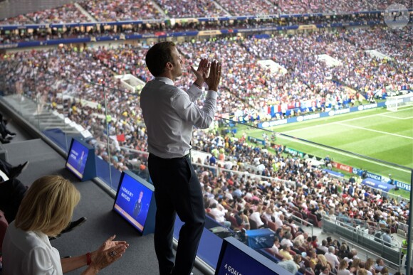 Emmanuel Macron lors la victoire de la France face à la Croatie (4-2) en finale de la Coupe du Monde 2018 (FIFA World Cup Russia2018), le 15 juillet 2018.