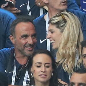 Nikos Aliagas et sa compagne Tina Grigoriou, Omar Sy - People au stade Loujniki lors de la finale de la Coupe du Monde de Football 2018 à Moscou, opposant la France à la Croatie à Moscou le 15 juillet 2018 © Cyril Moreau/Bestimage