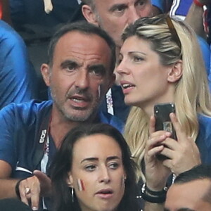 Nikos Aliagas et sa compagne Tina Grigoriou, Omar Sy - People au stade Loujniki lors de la finale de la Coupe du Monde de Football 2018 à Moscou, opposant la France à la Croatie à Moscou le 15 juillet 2018 © Cyril Moreau/Bestimage