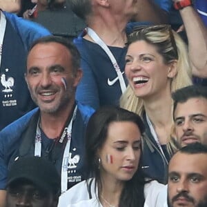 Nikos Aliagas et sa compagne Tina Grigoriou, Omar Sy - People au stade Loujniki lors de la finale de la Coupe du Monde de Football 2018 à Moscou, opposant la France à la Croatie à Moscou le 15 juillet 2018 © Cyril Moreau/Bestimage