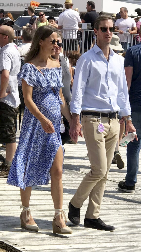 Pippa Middleton, enceinte, et son mari James Matthews au Festival of Speed de Goodwood le 14 juillet 2018, à Chichester dans le West Sussex.