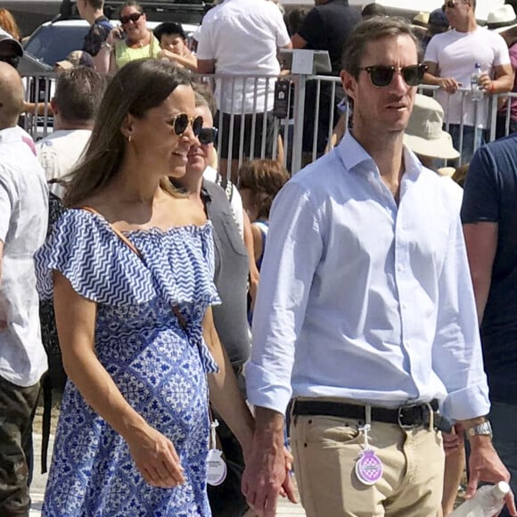 Pippa Middleton, enceinte, et son mari James Matthews au Festival of Speed de Goodwood le 14 juillet 2018, à Chichester dans le West Sussex.