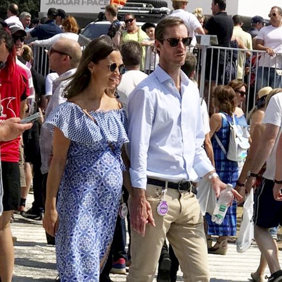 Pippa Middleton, enceinte, et son mari James Matthews au Festival of Speed de Goodwood le 14 juillet 2018, à Chichester dans le West Sussex.