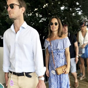 Pippa Middleton, enceinte, et son mari James Matthews au Festival of Speed de Goodwood le 14 juillet 2018, à Chichester dans le West Sussex.