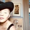 Madonna en mode selfie chez elle au Portugal. Instagram, janvier 2018