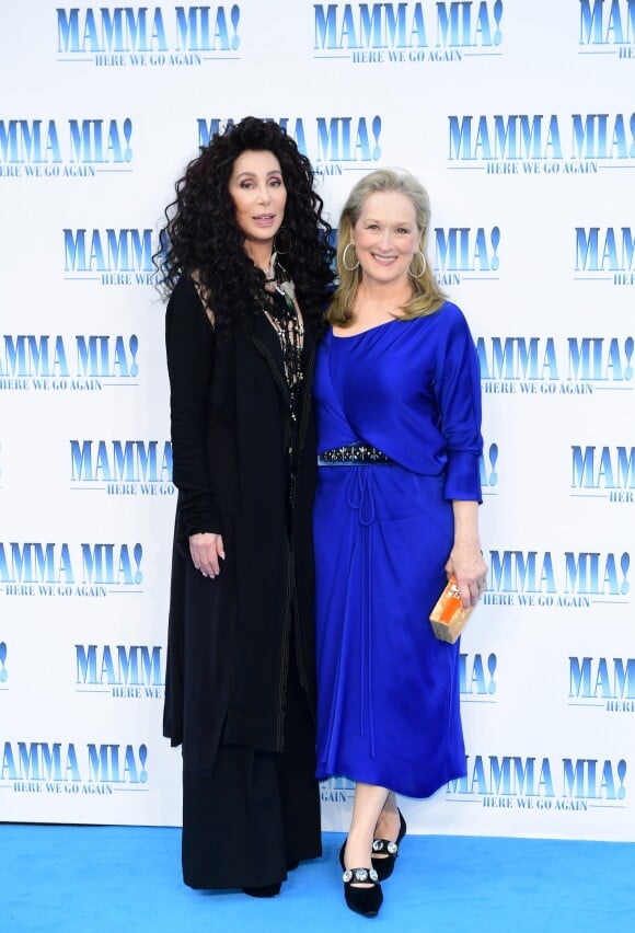 Cher et Meryl Streep  à la première de "Mamma Mia! Here We Go Again" au cinéma Eventim Apollo à Londres, le 16 juillet 2018.