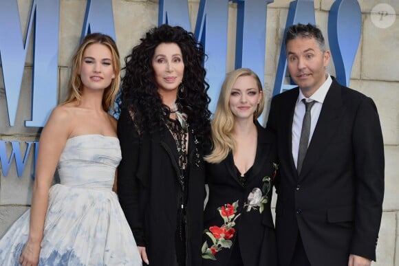Amanda Seyfried, Ol Parker, Lily James, Meryl Streep à la première de "Mamma Mia! Here We Go Again" au cinéma Eventim Apollo à Londres, le 16 juillet 2018.