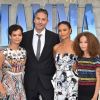Ol Parker et sa femme Thandie Newton avec leurs filles Ripley et Nico à la première de "Mamma Mia! Here We Go Again" au cinéma Eventim Apollo à Londres, le 16 juillet 2018.
