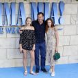 Jason Isaacs avec ses filles Ruby et Lily à la première de "Mamma Mia! Here We Go Again" au cinéma Eventim Apollo à Londres, le 16 juillet 2018.