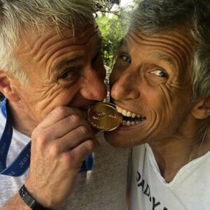 Didier Deschamps et Nagui à Saint-Tropez, une semaine après la victoire de la France en Coupe du monde. Instagram, le 22 juillet 2018.