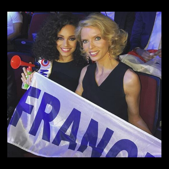 Sylvie Tellier soutient l'équipe de France lors de la Coupe du monde 2018 au côté d'Alicia Aylies - Instagram, 10 juillet 2018