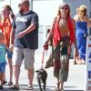 Paris Jackson promène son chien koa et retrouve des amis pour déjeuner à Venice à Los Angeles, le 23 juillet 2018