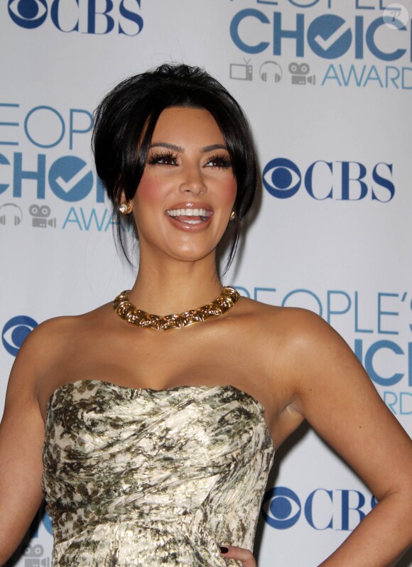Kim Kardashian aux People's Choice Awards à Los Angeles le 5 janvier 2010