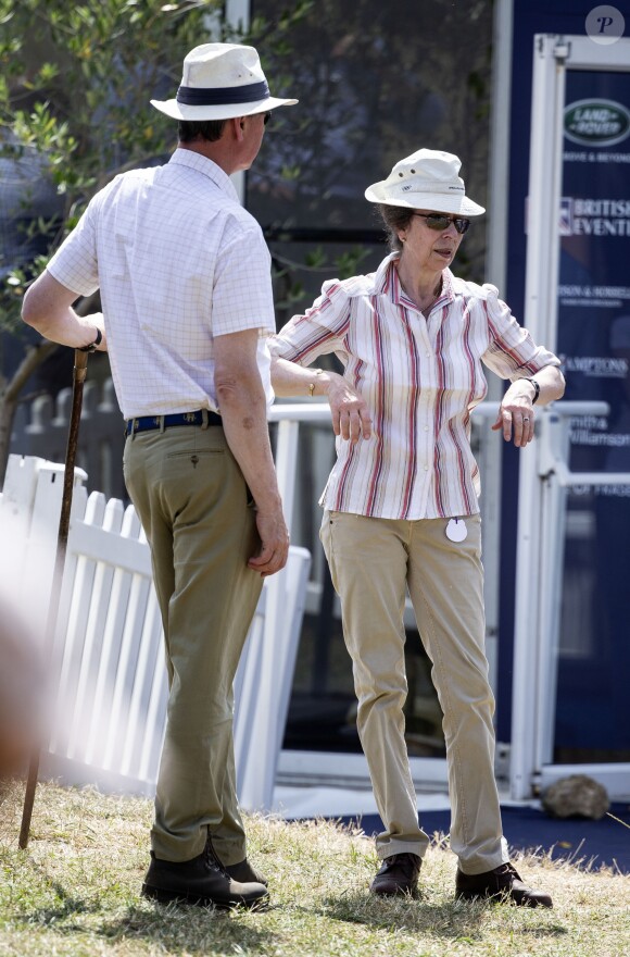 La princesse Anne et son mari le vice-amiral Timothy Laurence lors du Festival de concours complet de Gatcombe le 5 août 2018.