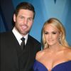 Carrie Underwood et son mari Mike Fisher lors de la 51ème édition des Country Music Awards (CMA) au Music City Center à Nashville, le 8 novembre 2017.