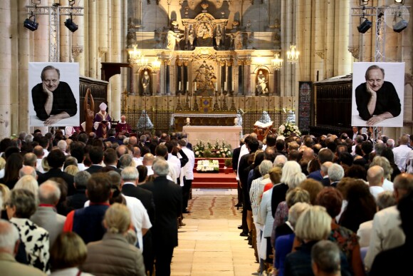Illustration - Obsèques de Joël Robuchon en la cathédrale Saint-Pierre de Poitiers le 17 août 2018. © Patrick Bernard / Bestimage