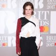 Heloïse Letissier (Christine and the Queens) - Photocall des "Brit Awards 2017" à Londres. Le 22 février 2017