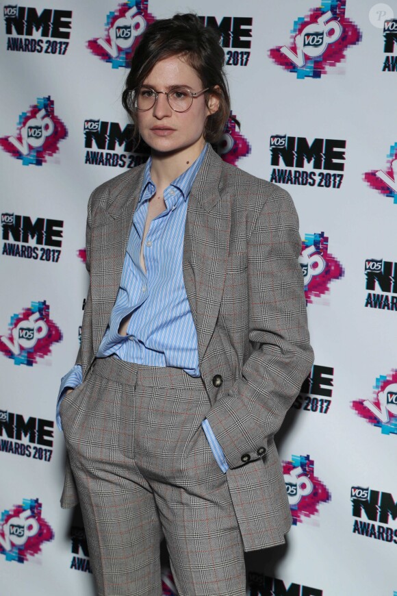 Héloïse Letissier (Christine and the Queens) aux "VO5 NME Awards" à Londres, le 15 février 2017.
