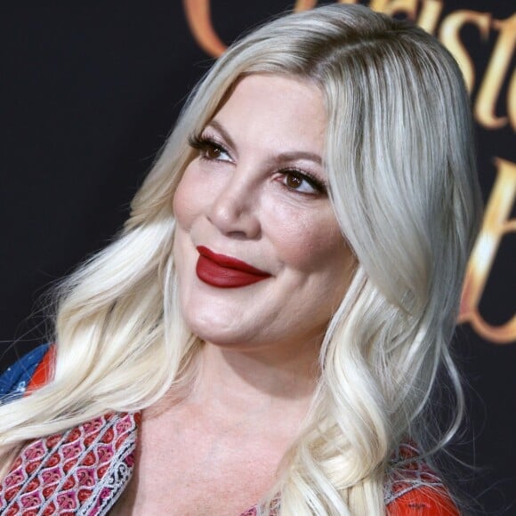 Tori Spelling à la première de "Jean-Christophe & Winnie (Christopher Robin)" au Walt Disney Studios à Burbank, le 30 juillet 2018.